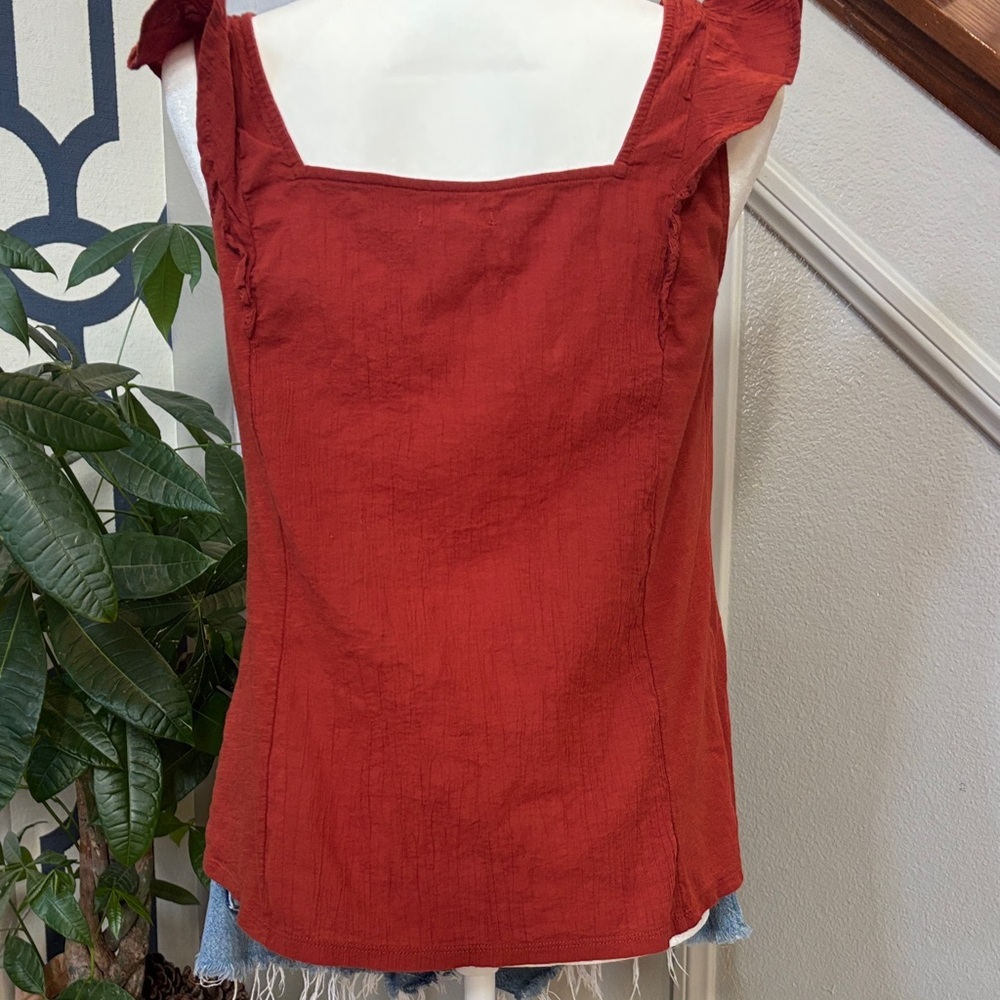 Women's Rust Ruffled Faux Button-Down Top 🤩 - Picture 6 of 12
